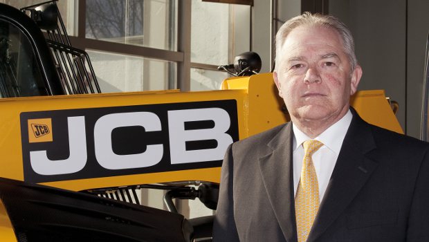 Alan Blake, PDG de JCB, cède sa place