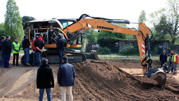 SOMTP fait son  Liebherr on Tour  au Mans