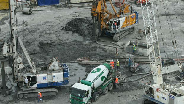 Bayonne : le plus grand chantier de pieux de fondations de France