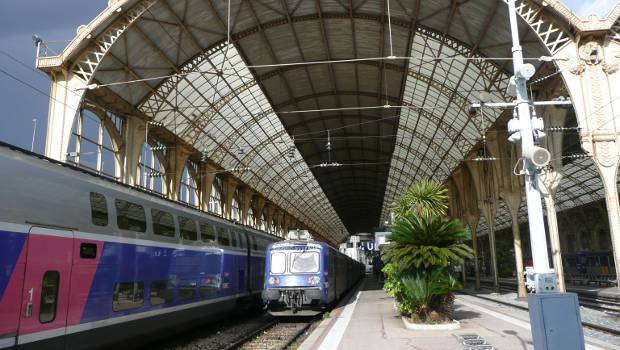 A Nice, la gare arbore un nouveau parvis