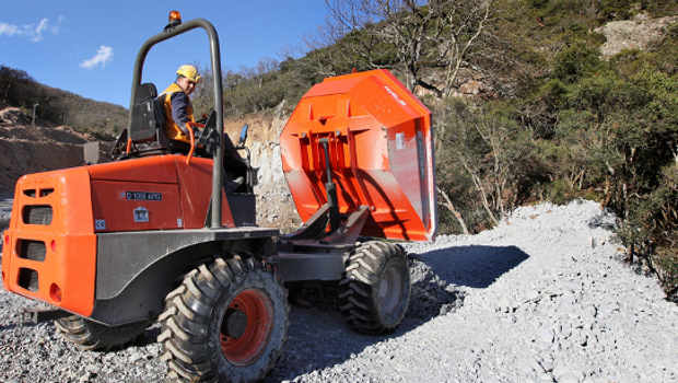 Ausa intègre de nouvelles motorisations Kubota