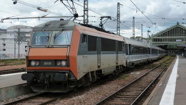 A Tours, SNCF Réseau modernise les voies 