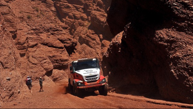 Dakar : Iveco prend la tête du classement