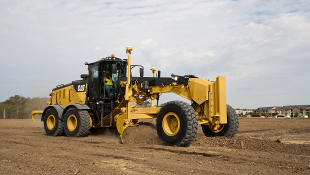 Caterpillar : nouvelle niveleuse 14M3