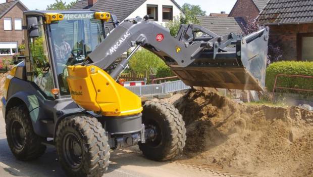 Mecalac à Bauma sur 2700 m²