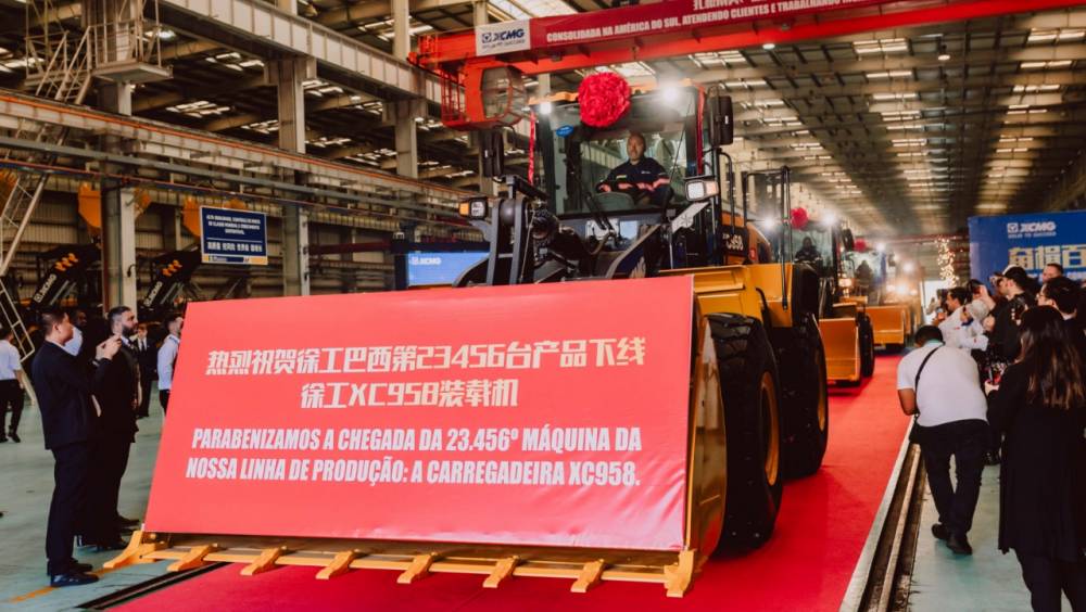XCMG célèbre sa 23 456ème machine produite au Brésil