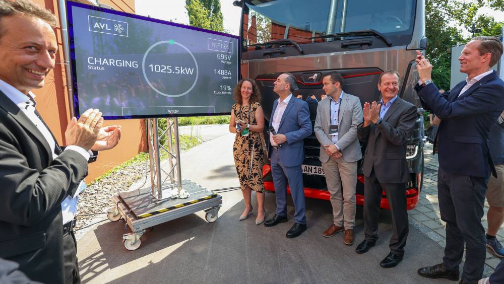 Transport routier : la barre des 1000 kW de recharge franchie par MAN et l'université technique de Munich