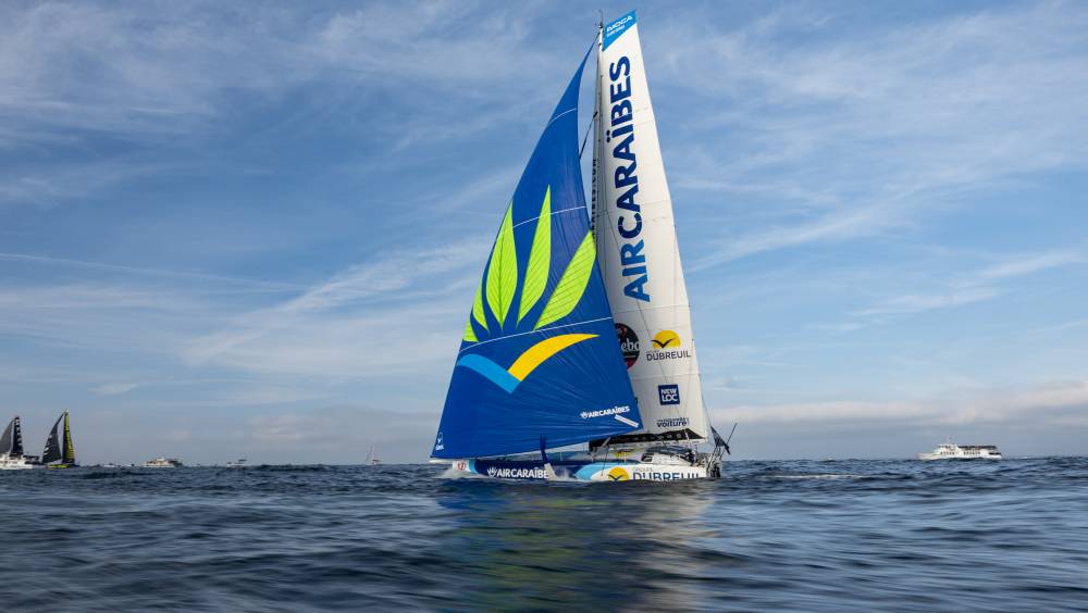 Arrivée triomphale aux Sables-d’Olonne pour Groupe Dubreuil