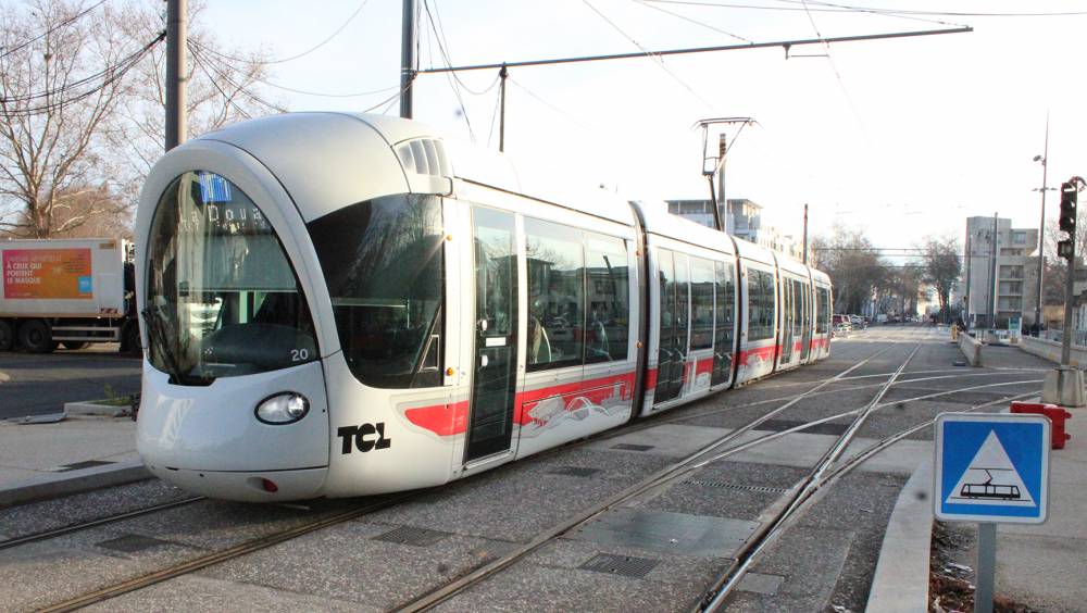 Lyon's tramway system: construction sites in every direction