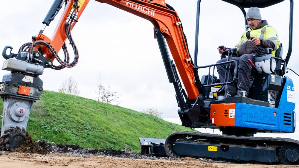 Quand Hitachi électrise Bauma